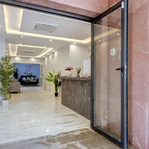 37 , Estepona Spanje